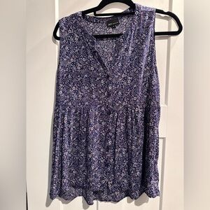 Jones New York Blue Floral Tank Top